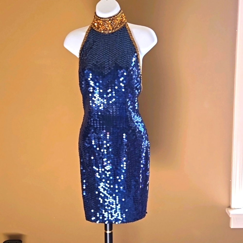 Niteline - Size 2 _ Glamours and Classy beaded and sequined...party ready EUC